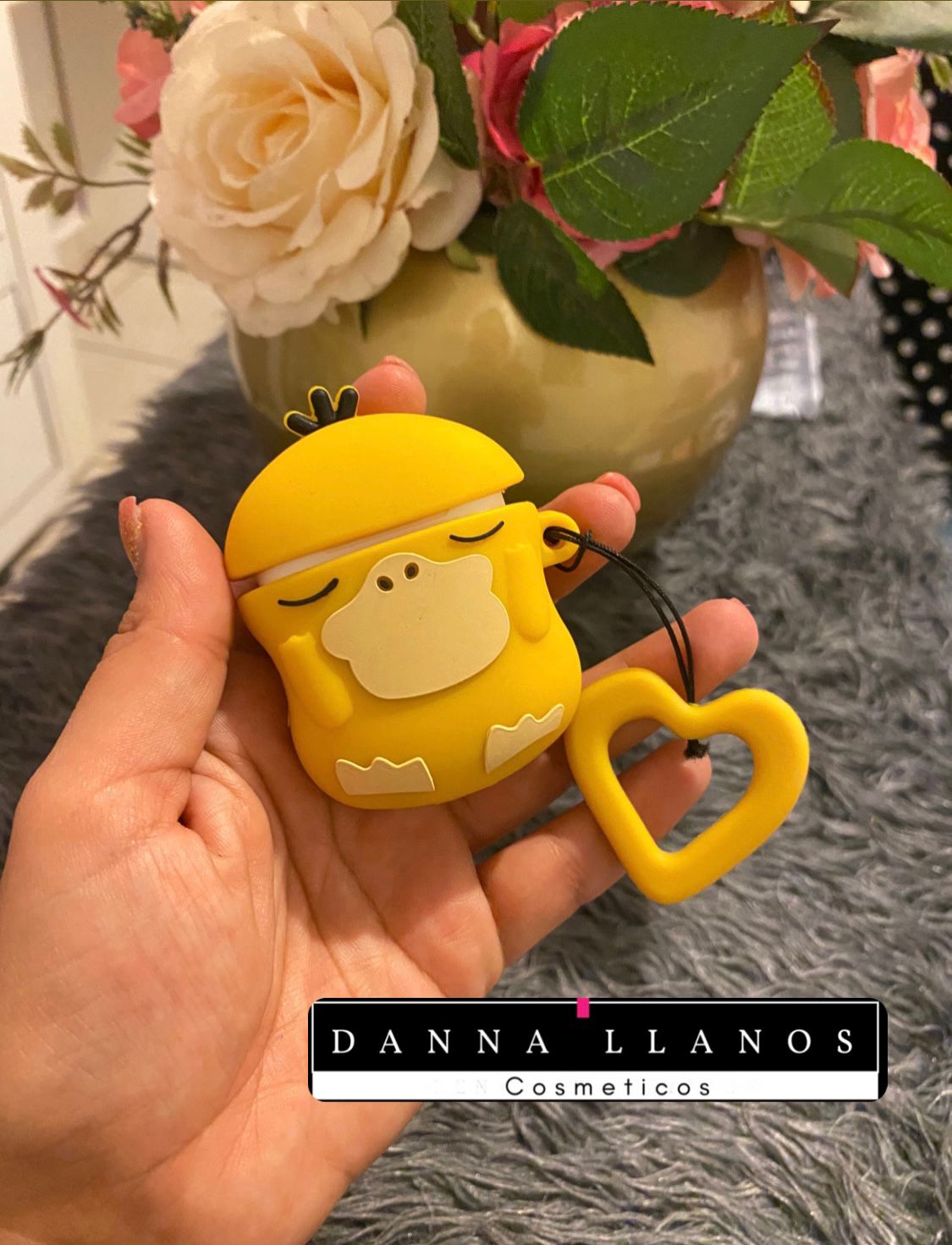 Airpods con case diferentes personajes